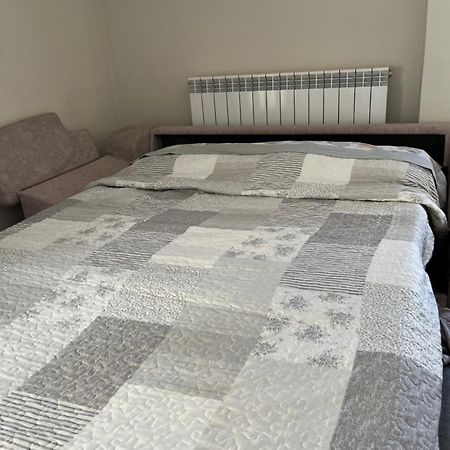 Apartamento Piso Atares Zaragoza Exterior foto
